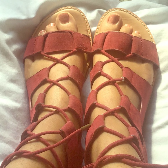 BAMBOO Shoes - Cute Burgundy Sandals❤️
